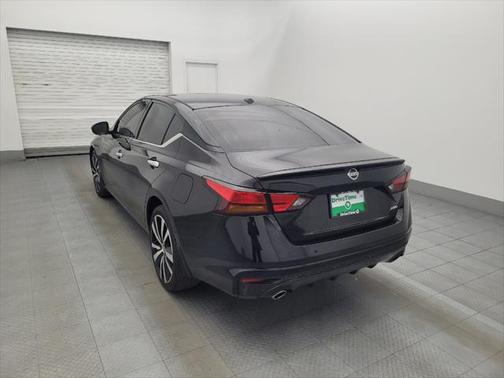 2019 Nissan Altima 2.5 Platinum