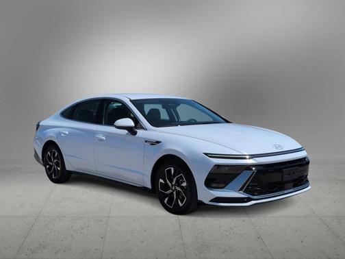 White 2025 Hyundai SONATA SEL