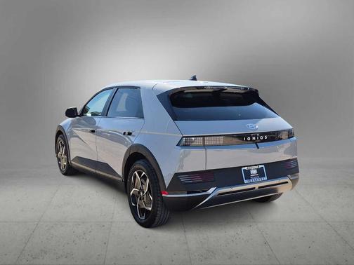 Cyber Gray 2024 Hyundai IONIQ 5 SEL