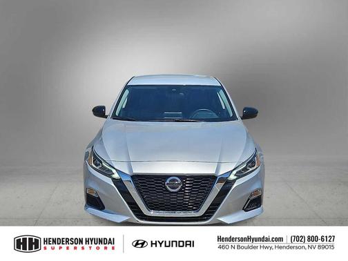 Brilliant Silver Metallic 2021 Nissan Altima 2.5 SR