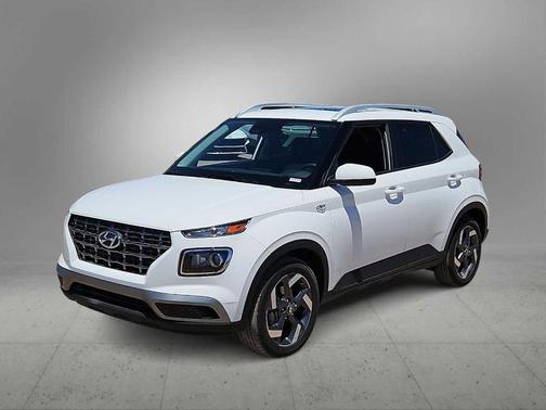 Lunar White 2026 Hyundai VENUE SEL