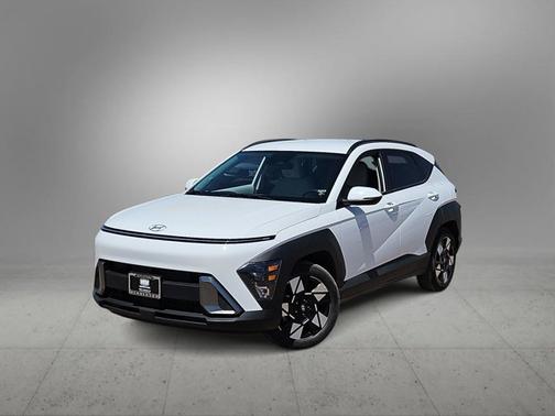 White 2025 Hyundai KONA SEL