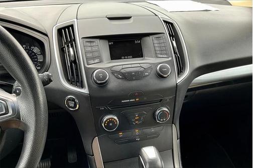 2018 Ford Edge SE