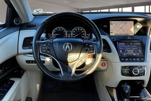 2016 Acura RLX Technology Package