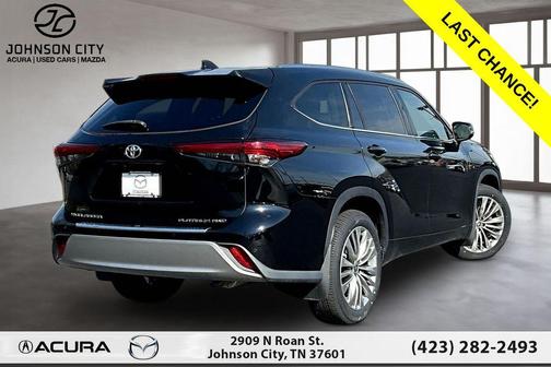 Midnight Black Metallic 2021 Toyota Highlander Platinum