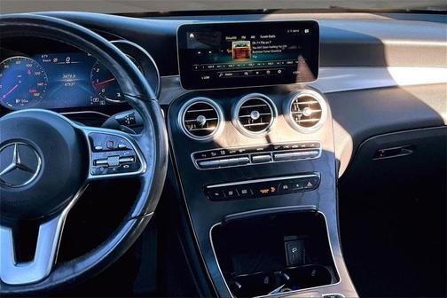 2021 Mercedes-Benz GLC 300 4MATIC