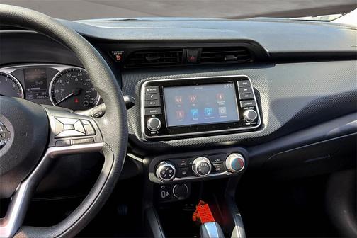 2021 Nissan Kicks S