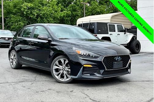 2020 Hyundai Elantra GT Base