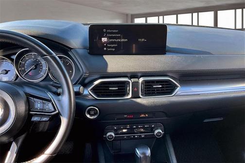 2023 Mazda CX-5 2.5 S Preferred Package