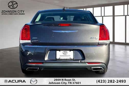 2017 Chrysler 300C Base