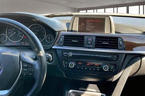 2015 BMW 328 328i