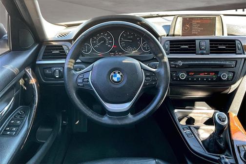 2015 BMW 328 328i