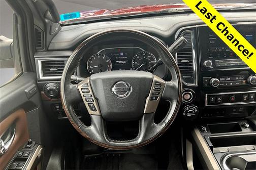 2021 Nissan Titan Platinum Reserve
