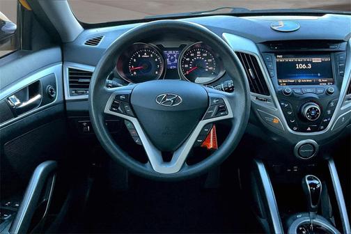 2016 Hyundai Veloster Base