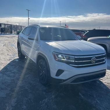 2022 Volkswagen Atlas Cross Sport 2.0T SE w/Technology 4MOTION