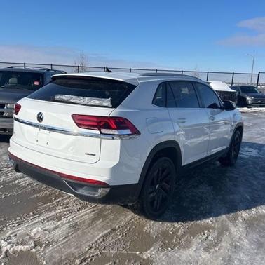 2022 Volkswagen Atlas Cross Sport 2.0T SE w/Technology 4MOTION