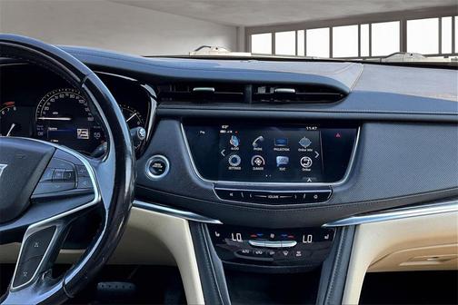 2018 Cadillac XT5 Base