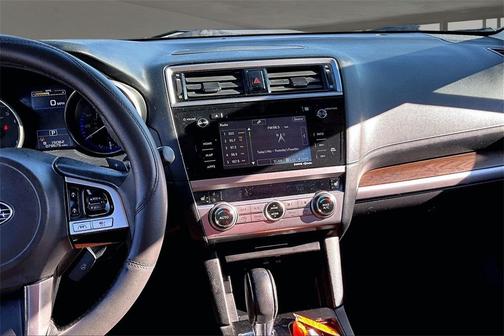 2017 Subaru Outback 3.6R Touring