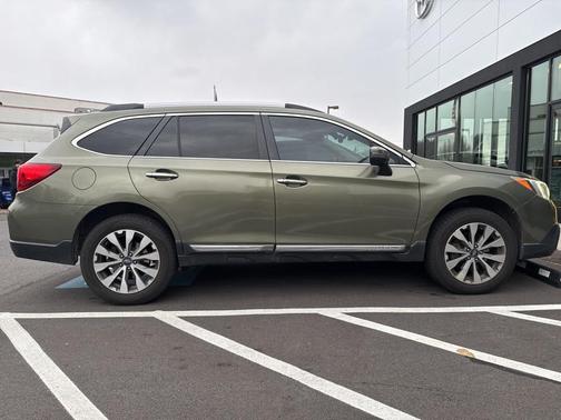 2017 Subaru Outback 3.6R Touring