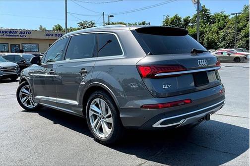 2021 Audi Q7 55 Prestige