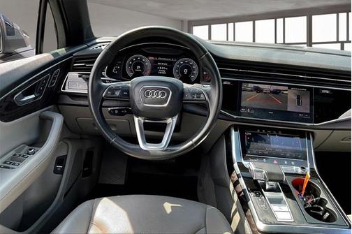 2021 Audi Q7 55 Prestige