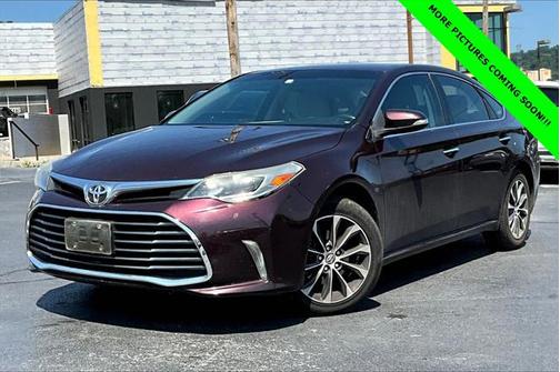 2016 Toyota Avalon XLE