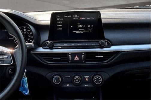 2022 Kia Forte LXS