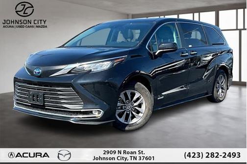 2021 Toyota Sienna XLE 7 Passenger