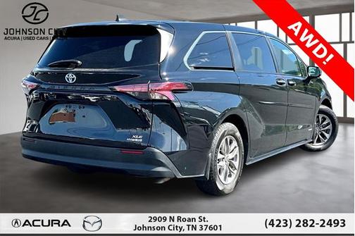 2021 Toyota Sienna XLE 7 Passenger
