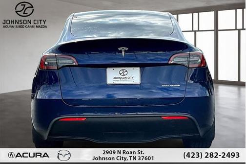 2022 Tesla Model Y Long Range Dual Motor All-Wheel Drive
