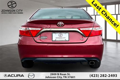 2016 Toyota Camry SE