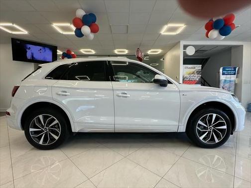 2024 Audi Q5 45 S line Premium Plus