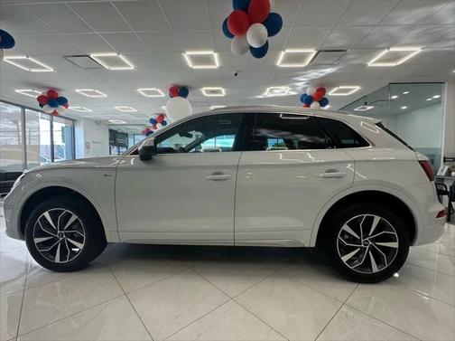 2024 Audi Q5 45 S line Premium Plus
