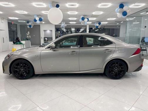 2018 Lexus IS 300 Base