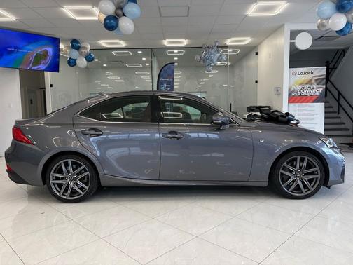 2017 Lexus IS 300 Base
