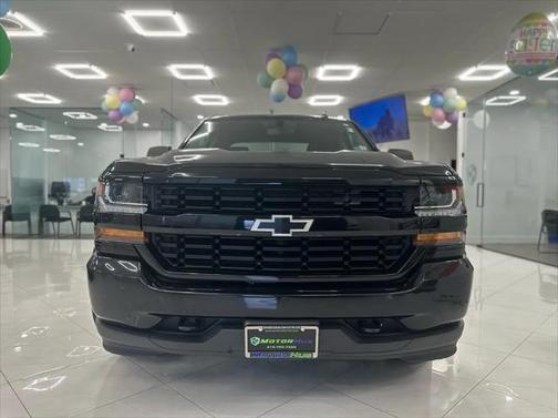 2018 Chevrolet Silverado 1500 Custom