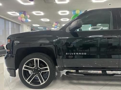 2018 Chevrolet Silverado 1500 Custom