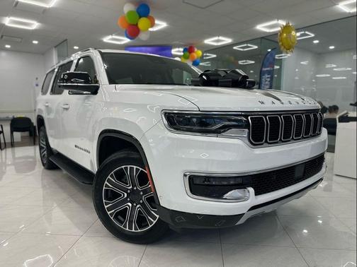 2024 Jeep Wagoneer Series II 4x2