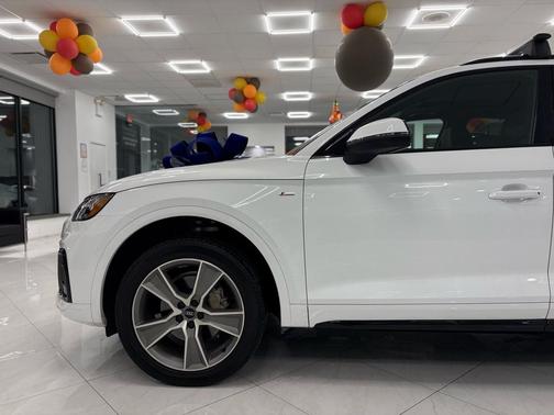 2025 Audi Q5 45 S line Premium