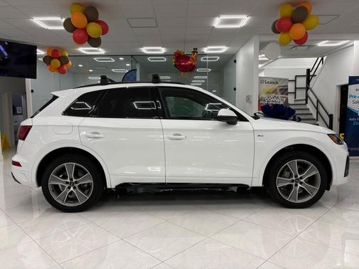 2025 Audi Q5 45 S line Premium