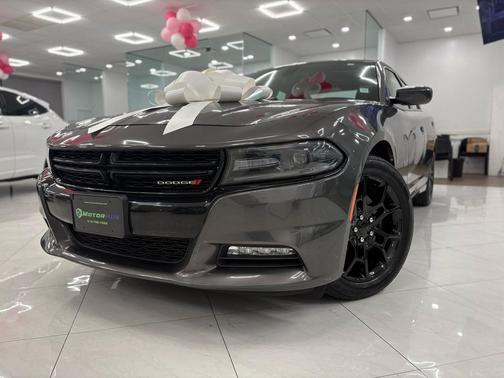 2016 Dodge Charger SXT