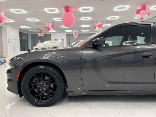 2016 Dodge Charger SXT