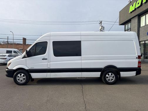 2015 Mercedes-Benz Sprinter 2500 High Roof