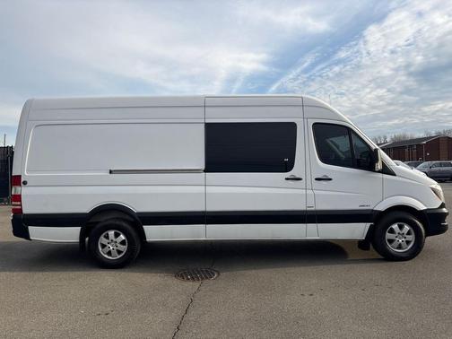 2015 Mercedes-Benz Sprinter 2500 High Roof