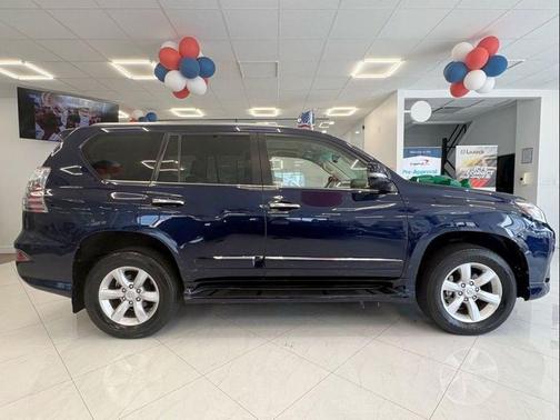 2017 Lexus GX 460 Base