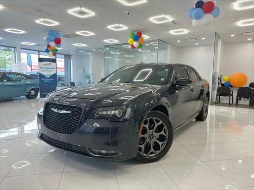 2017 Chrysler 300 S