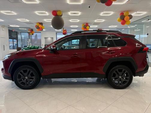2023 Toyota RAV4 Adventure