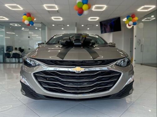 2022 Chevrolet Malibu FWD LT