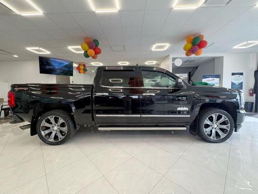 2017 Chevrolet Silverado 1500 High Country