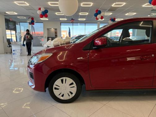 2024 Mitsubishi Mirage ES
